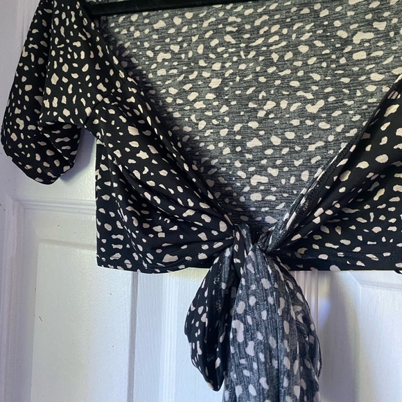 Cropped top - Picture 2 of 3